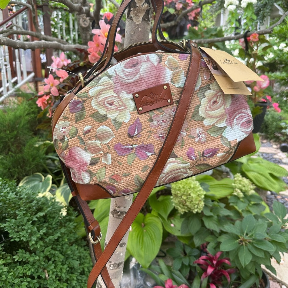 NWT Patricia Nash Multicolor Floral Crossbody Bag